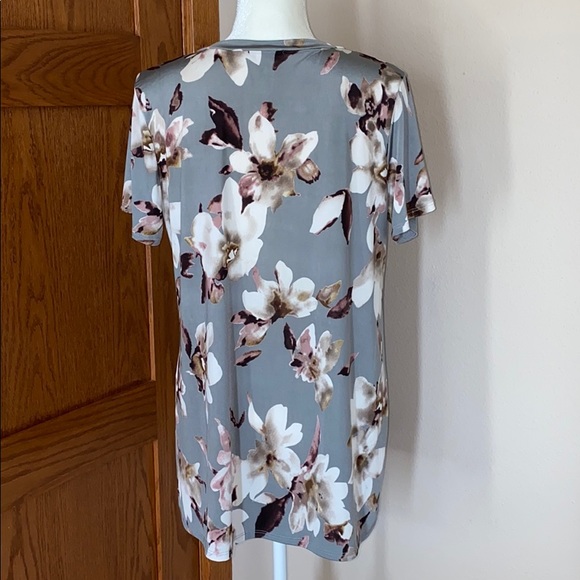 Purple and Grey Floral Dreams Tee - Picture 4 of 5